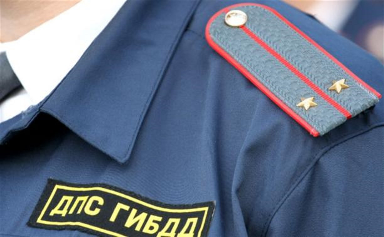 Житель Суворова напал на сотрудника ДПС