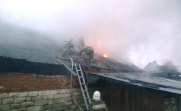 В Веневском районе из-за короткого замыкания сгорел частный дом