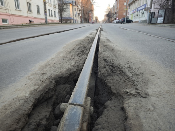 В Сети разнесли состояние трамвайных путей на Руднева: что ответил «Тулгорэлектротранс»?