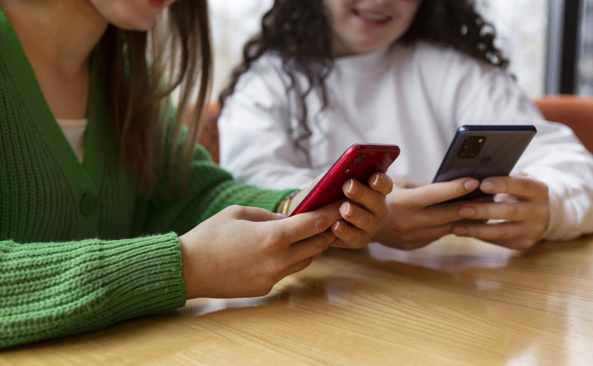 Всё и сразу: в Туле интерес к агрегаторам ИИ в 2025 году вырос в семь раз