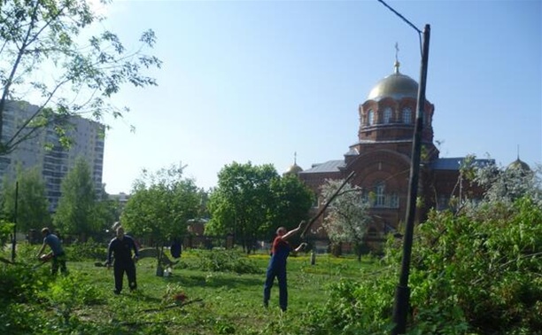 Возле храма Сергия Радонежского в Заречье начали разбивать сквер