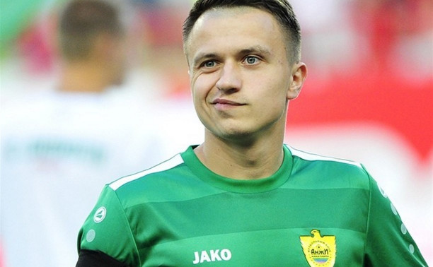 Футболист «Анжи» Константин Савичев перейдёт в тульский «Арсенал»