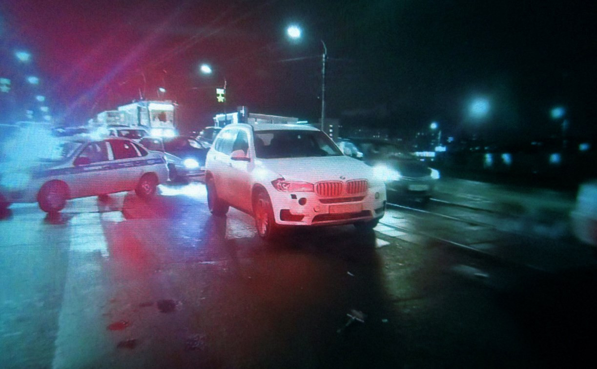 В Туле на ул. Демидовская Плотина женщина на BMW сбила пешехода