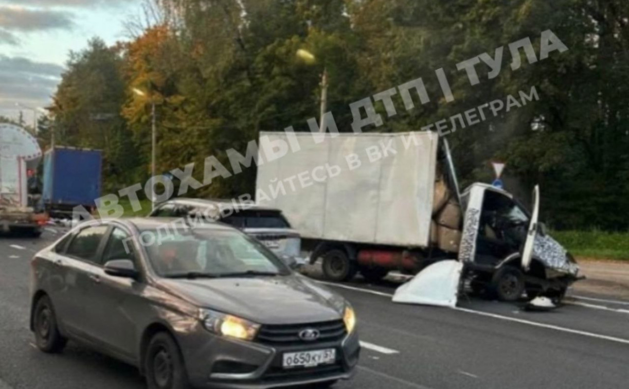 Жесткая авария произошла на М-2 у старого поста ДПС 