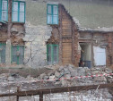 В Донском рухнула часть аварийного дома
