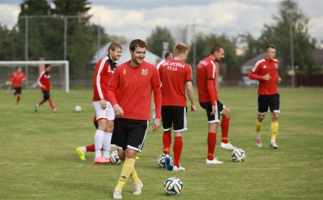 Защитник «Арсенала» Сергей Сухарев принял участие в тренировке команды