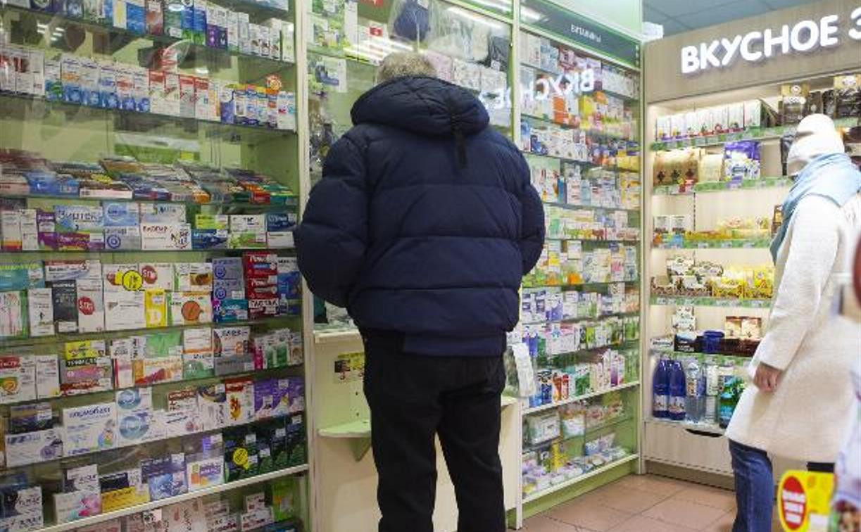 Завышены цены на лекарства, нет экспресс-тестов на ковид: в Туле общественники провели рейд по аптекам