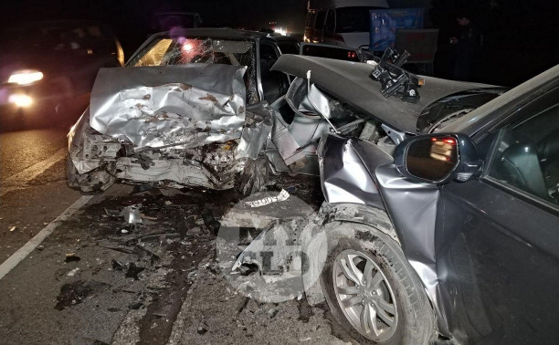 В ДТП на Калужском шоссе в Туле пострадали два человека