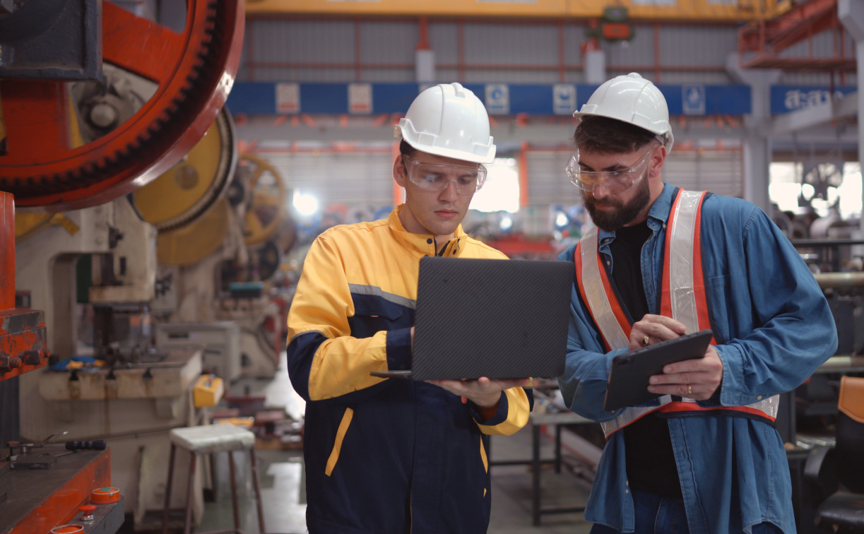 Бизнесу остро необходимы инженеры, технические специалисты и рабочие