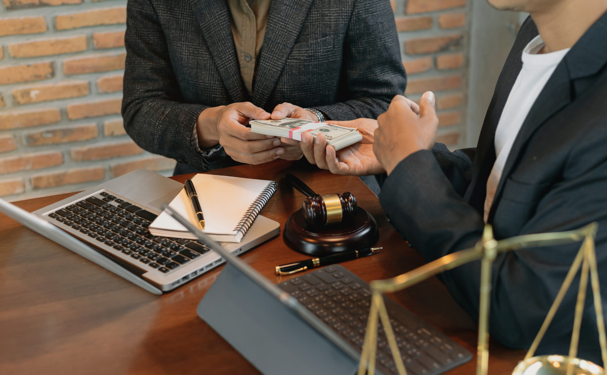 Defence, Strategy & Knowledge отзывы: юридическая помощь для бизнеса и инвесторов