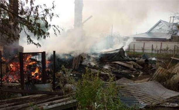 В горящей даче в Ясногорском районе погиб человек