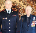 Начальник тульской Госавтоинспекции поздравил ветерана с Днем Победы