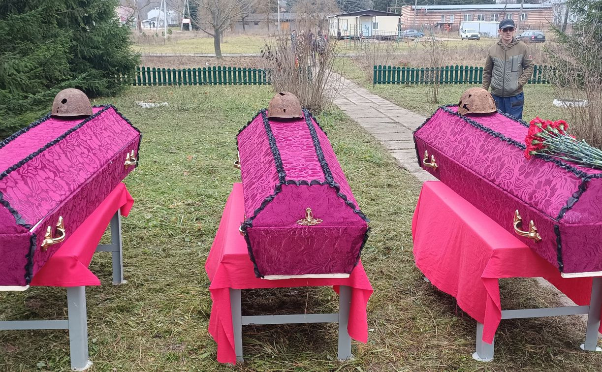В Алексинском районе перезахоронили останки 21 красноармейца
