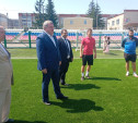 Илья Беспалов проверил новый газон на поле в спортивной школе «Арсенал»