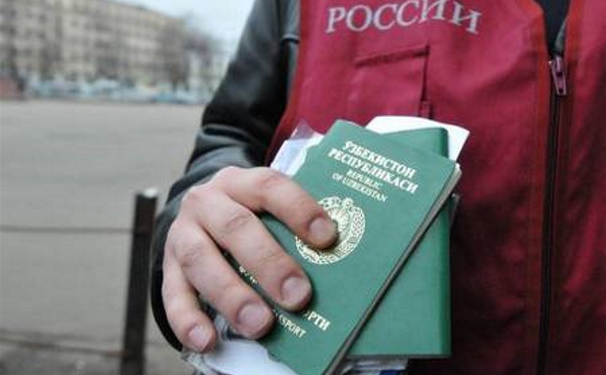 За фиктивную прописку мигрантов туляк заплатит 100 тысяч рублей