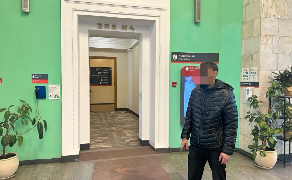 Объявленный в федеральный розыск пьяный туляк попался полицейским на Московском вокзале