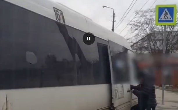 В Туле водителю маршрутки все равно, где сажать пассажиров