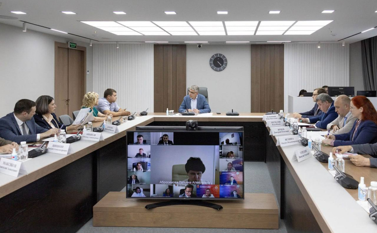 Туляки попросили Дмитрия Миляева купить трактор и отдать землю под автодром 