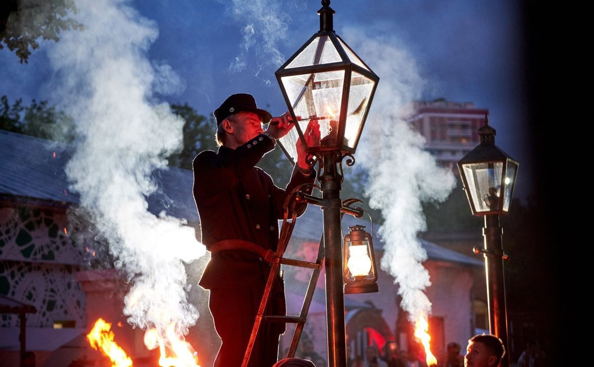 Квесты, игры и церемония зажжения керосиновых фонарей: ремесленный двор «Добродей» отметит день рождения