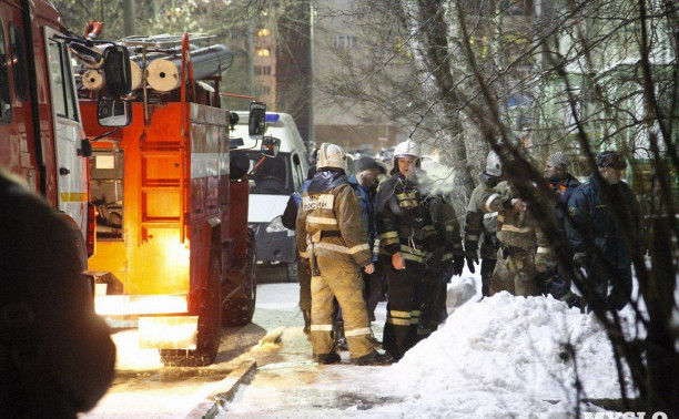 В отношении туляка, устроившего пожар и поножовщину на улице Демидовской, возбуждено два уголовных дела