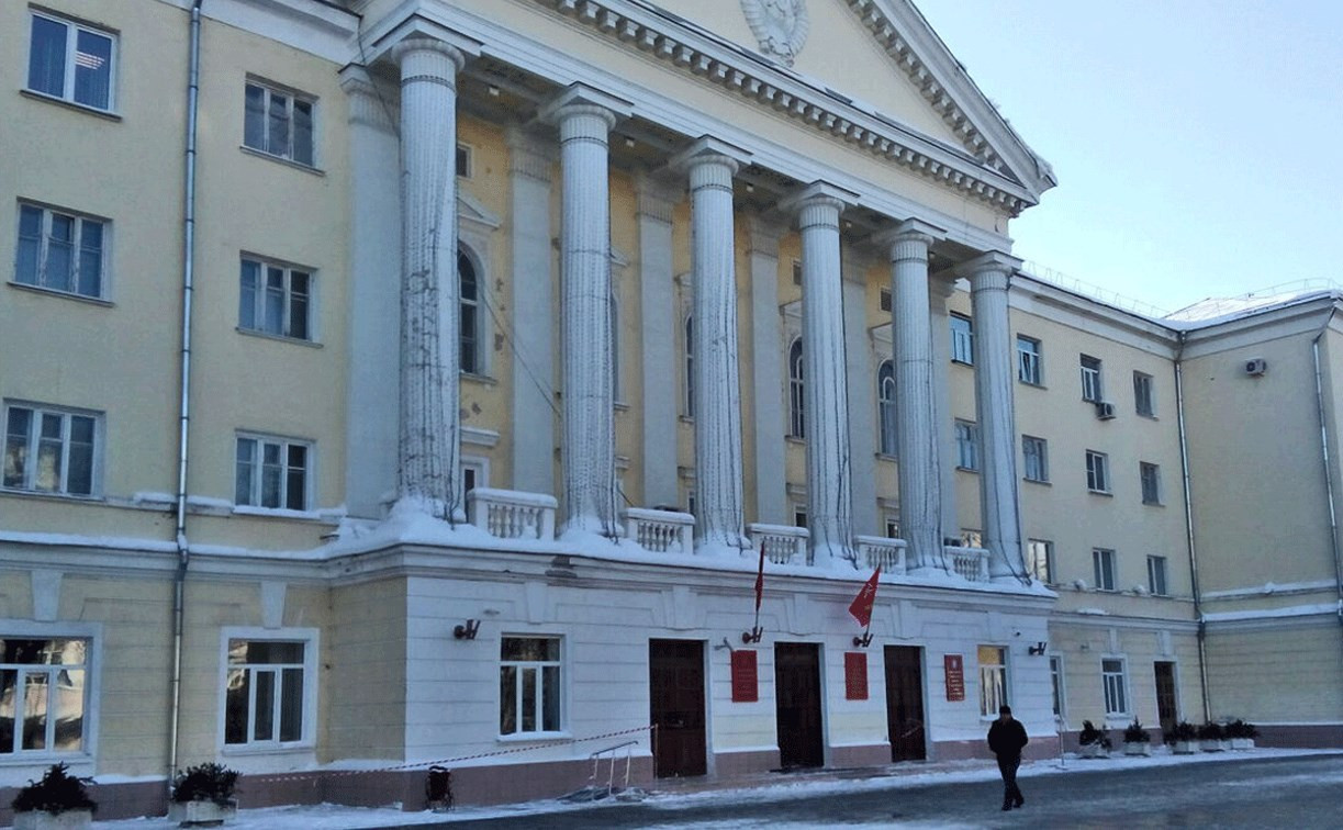 Обыски в Новомосковской администрации: задержаны несколько сотрудников