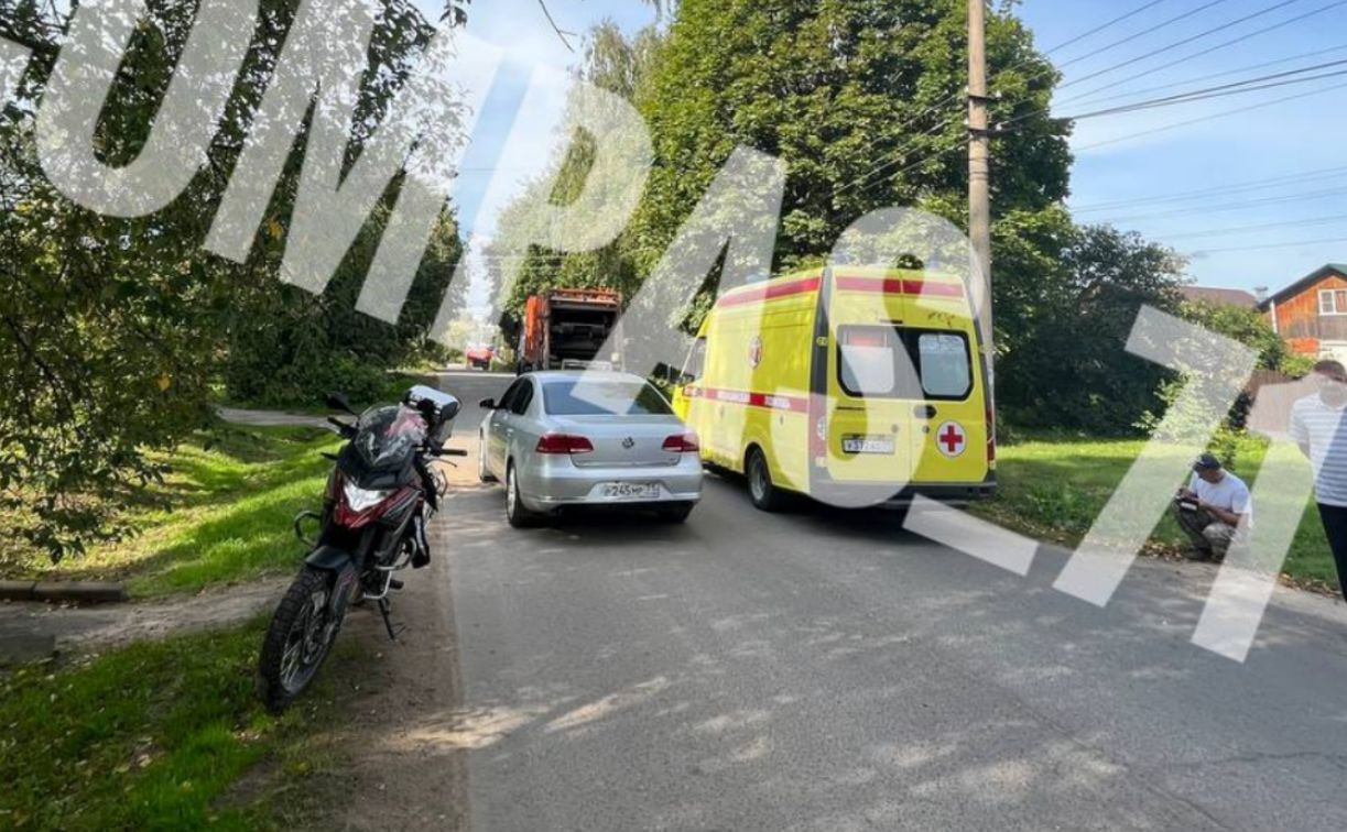 В Туле на ул. Фестивальной мотоцикл сбил пешехода