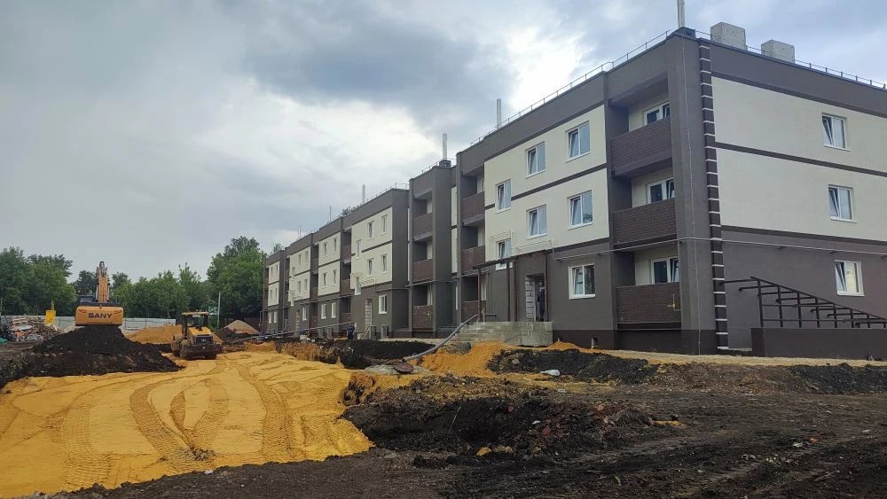 В Новомосковске строят дома для детей-сирот и переселенцев