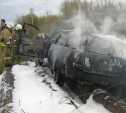 «Мерседес» сгорел после аварии на автодороге в Тульской области