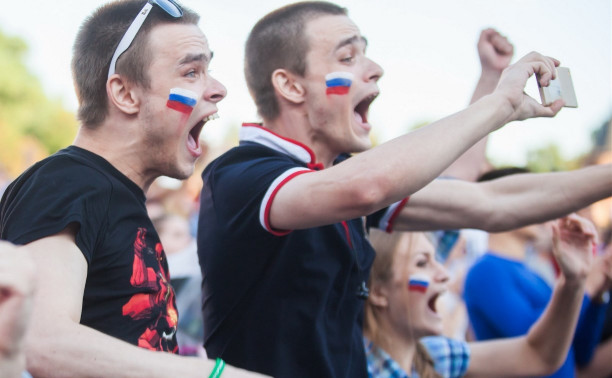 Как Тула праздновала победу сборной России над Испанией. Фоторепортаж