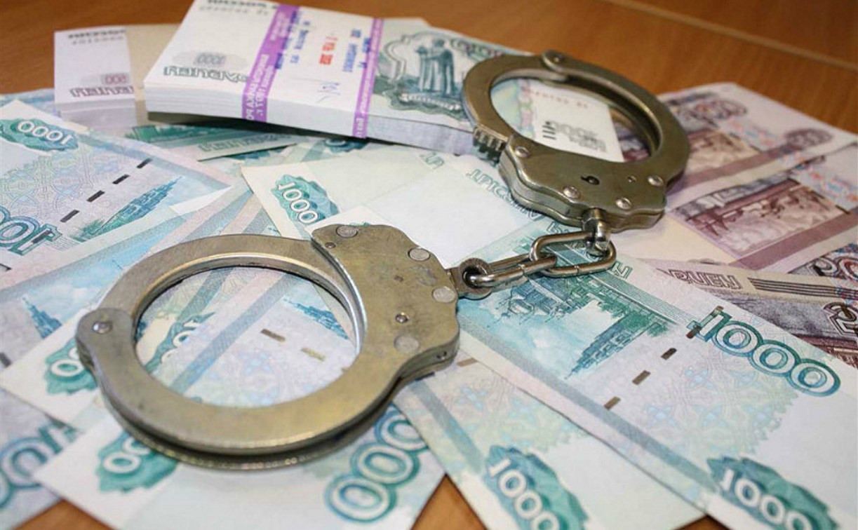 Начальника новомосковской колонии осудили за взяточничество и превышение полномочий