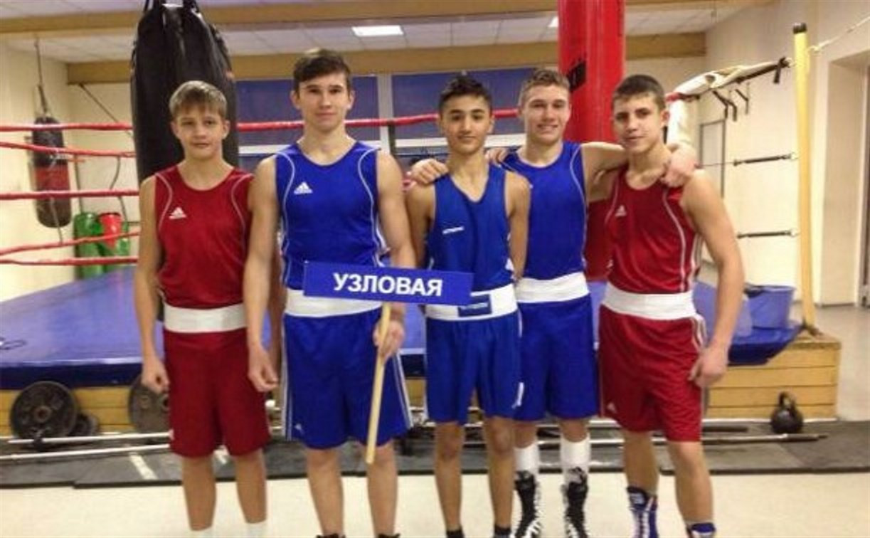 Узловские боксёры привезли две медали из Тамбова