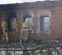 В Арсеньевском районе при пожаре погиб мужчина: его личность устанавливается