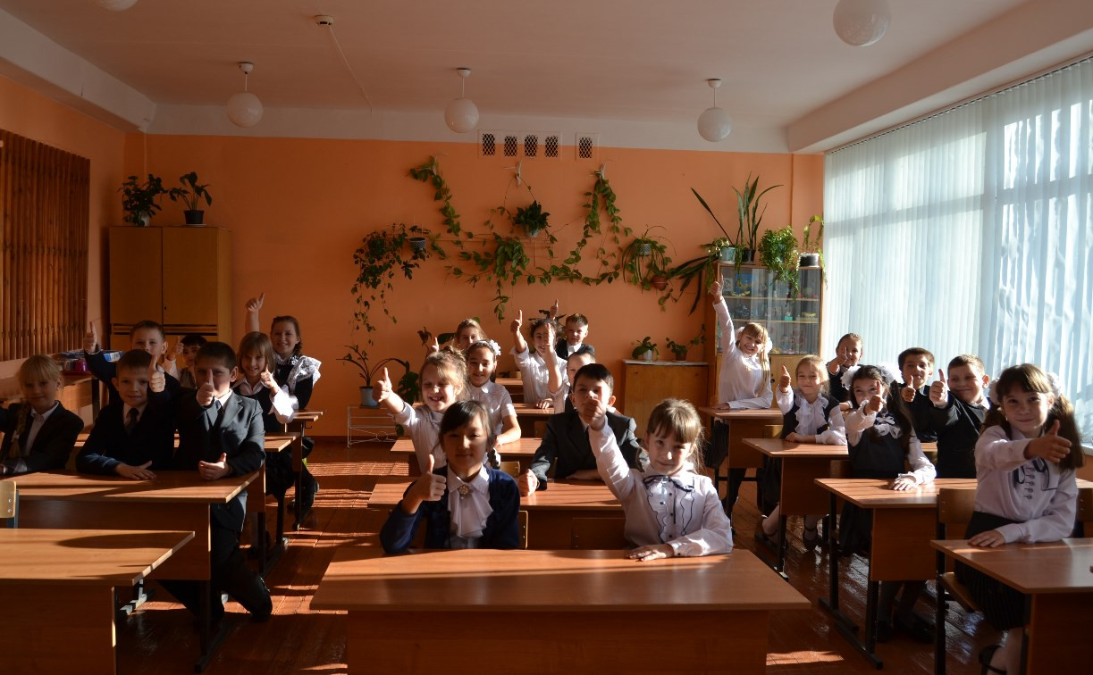 В школе в Тёплом открылись начальные классы после ремонта