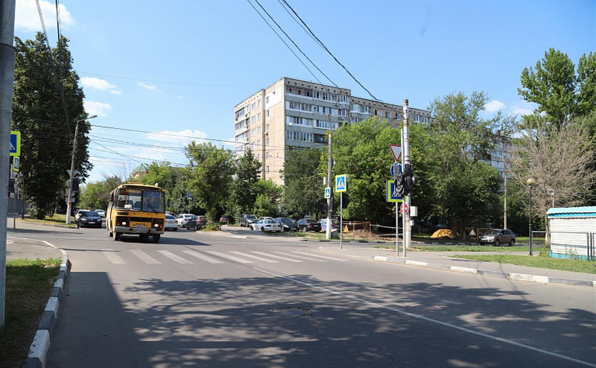 Туляки недовольны работой нового светофора на пересечении улиц Энгельса и Пушкинской
