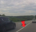 Под Тулой водитель кроссовера пошел на опасный обгон