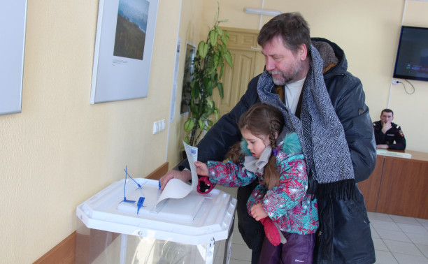 Более 80% жителей с. Монастырщина проголосовали на участке «Куликово поле»