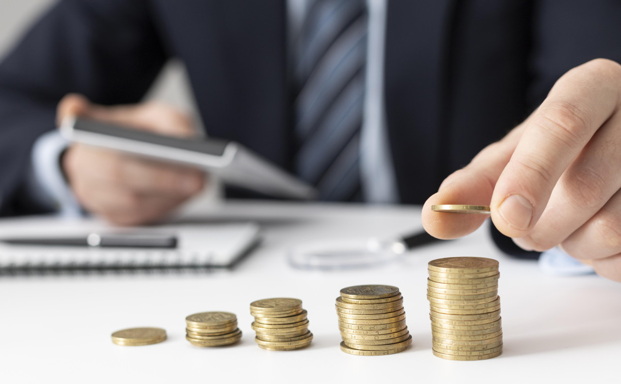 Банки начнут снижение ставок по вкладам на средние и длинные сроки