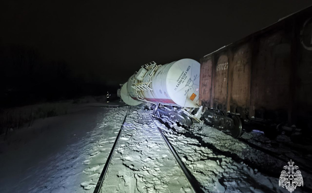 В Богородицком районе сошли с рельсов четыре грузовые цистерны 