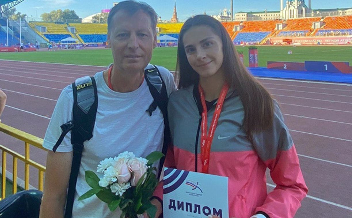 Тульская легкоатлетка Карина Кочеткова завоевала бронзовую медаль на первенстве России