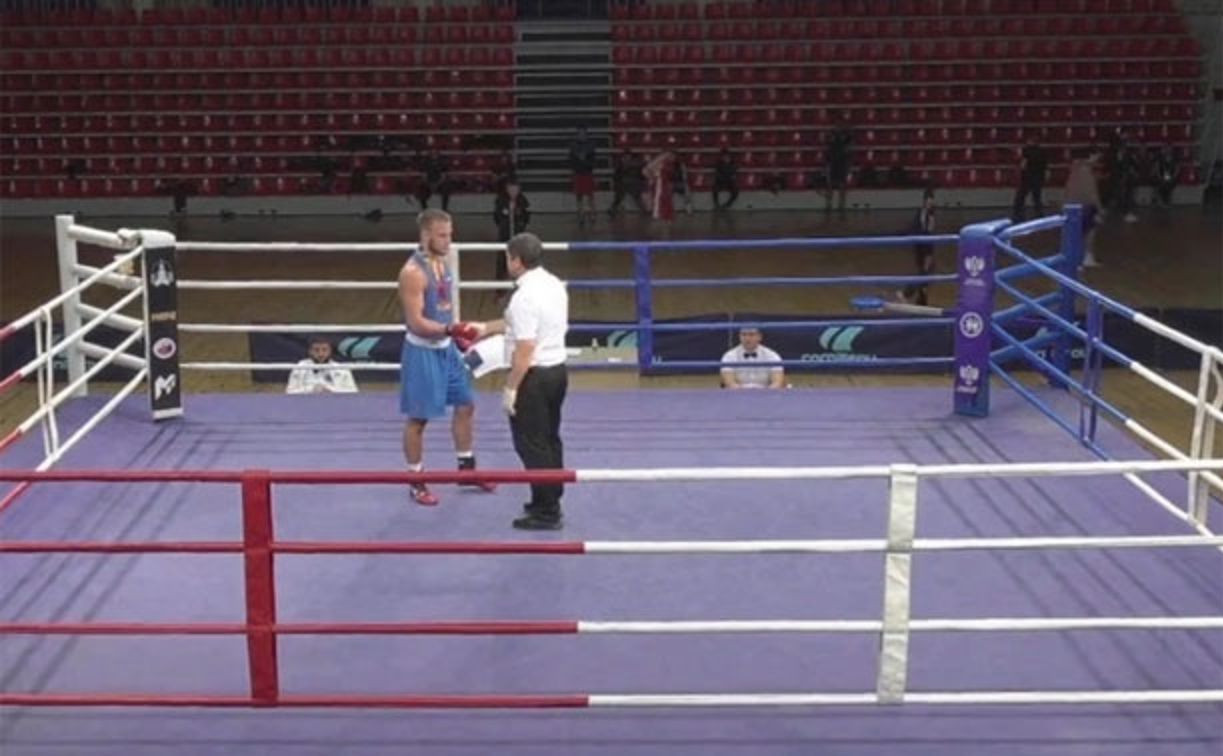 Туляк завоевал бронзу на всероссийских соревнованиях по боксу