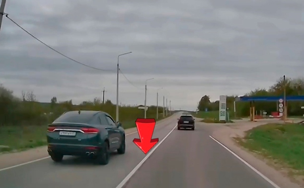 Под Тулой автомобилист решил не соблюдать ПДД