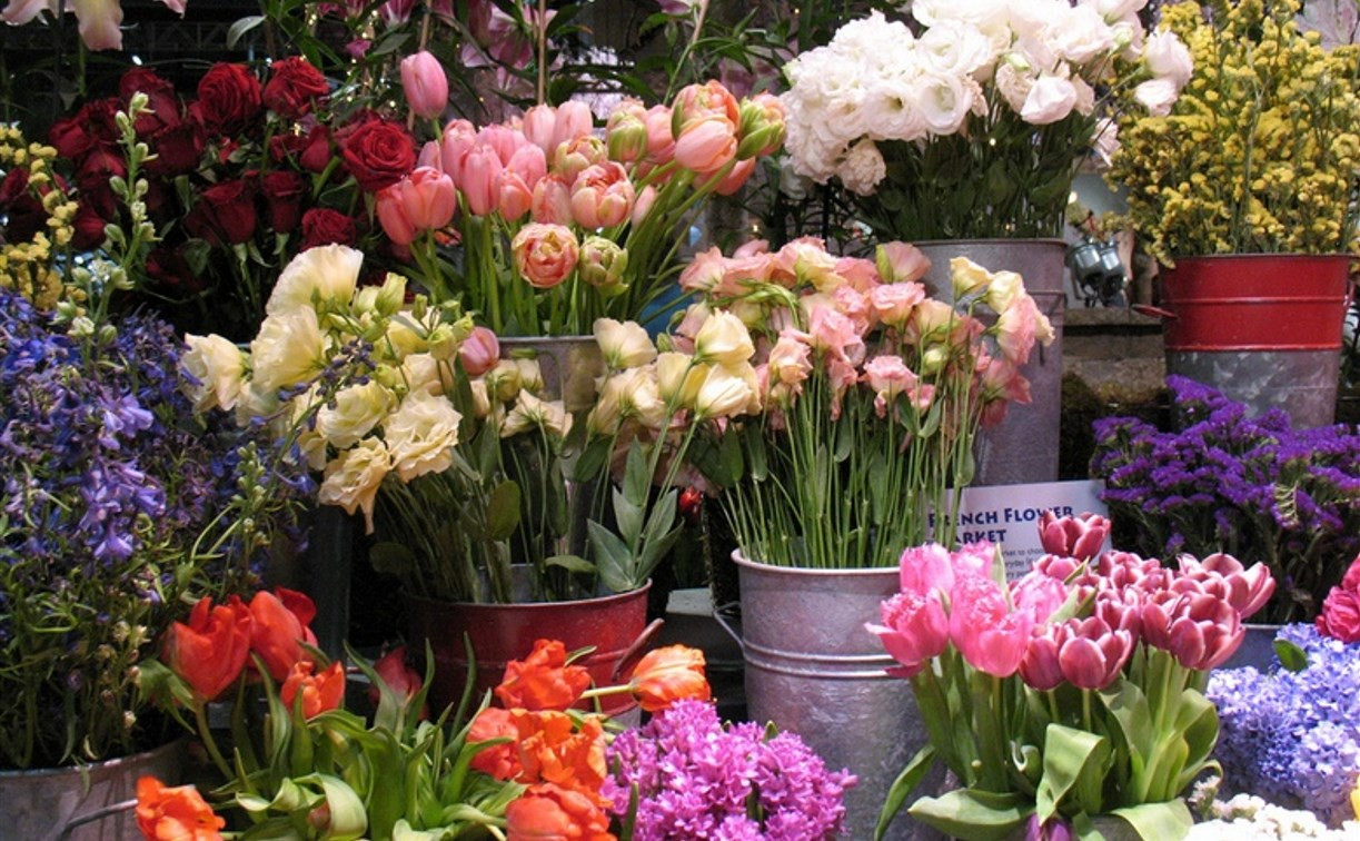 В Туле в предпраздничные дни будут работать ярмарки по продаже цветов