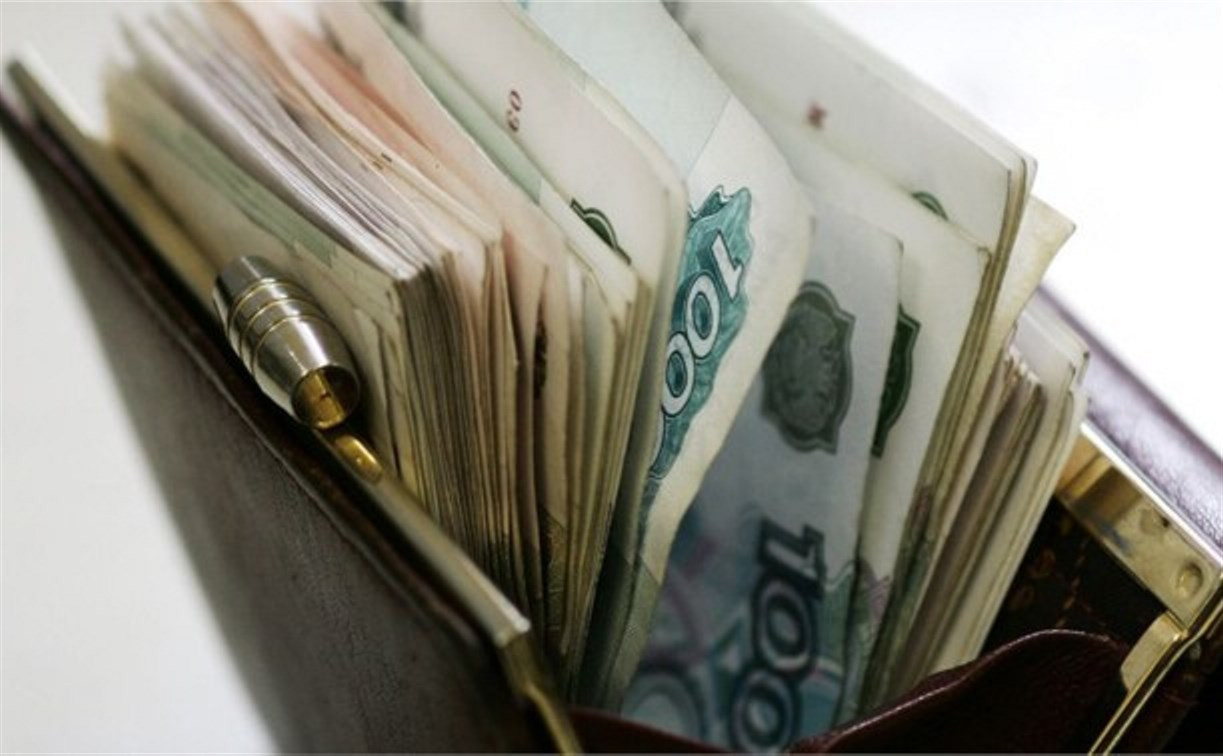 Тульским чиновникам сократили размер ежемесячного денежного поощрения