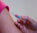 В России приостановили плановую вакцинацию из-за пандемии