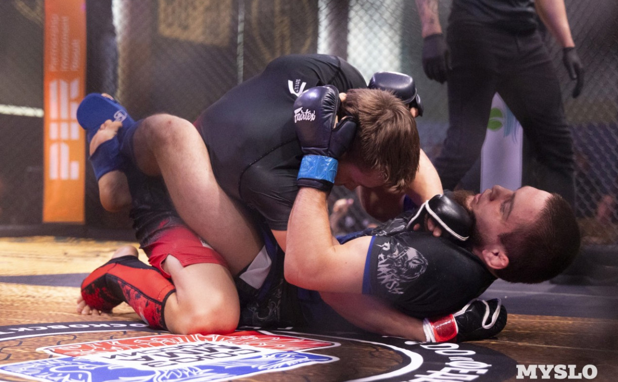 ЕВРАЗ поддержал Всероссийский турнир по ММА памяти Алексея Калинина