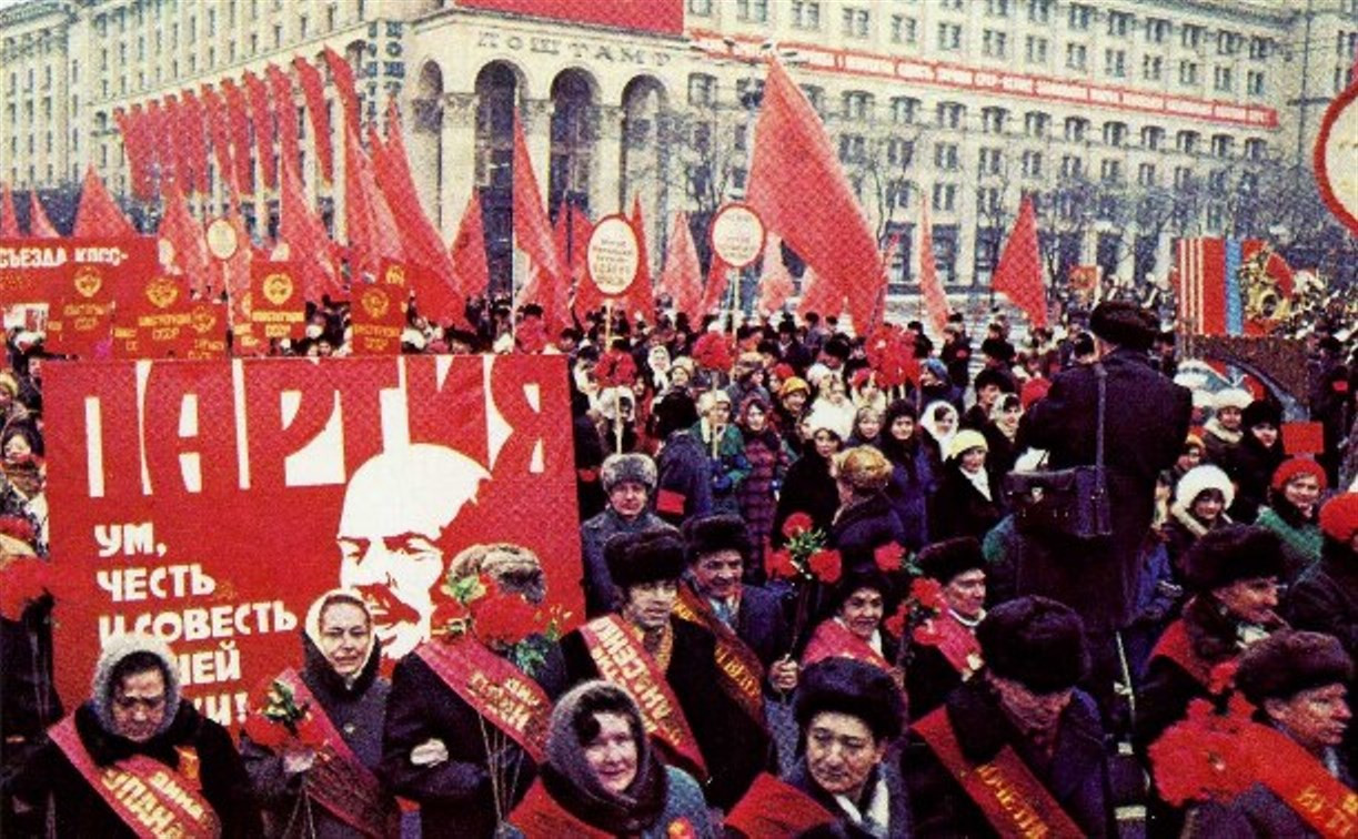 На фоне кризиса у россиян усилилась депрессия и ностальгия по СССР