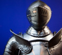Выставка «Королевские игры» в Тульском музее оружия: доспехи, мечи, алебарды и рыцари