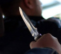 В Тульской области пьяный пассажир ударил ножом таксиста