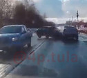 Момент лобового ДТП на ул. Рязанской в Туле попал на видеорегистратор очевидца