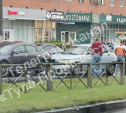 В Туле на улице Ложевой столкнулись сразу три автомобиля